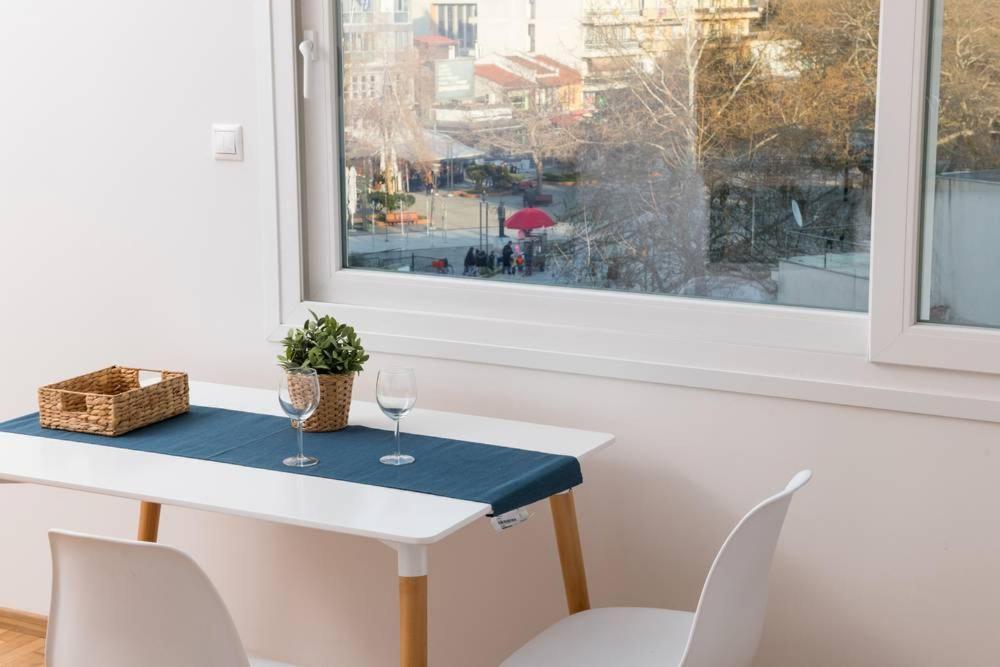 Apartment Pantheon Square View 2 Komotini